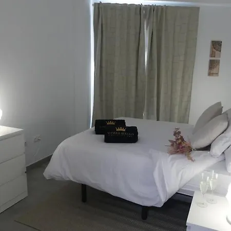 19 Piso Céntrico, Nuevo Y Bien Equipado En La Trinidad Apartamento *