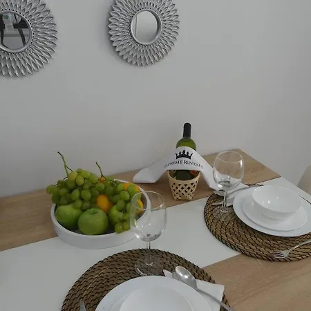 19 Piso Céntrico, Nuevo Y Bien Equipado En La Trinidad * La Laguna (Tenerife)