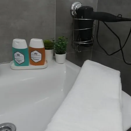 Apartment 19 Piso Centrico, Nuevo Y Bien Equipado En La Trinidad