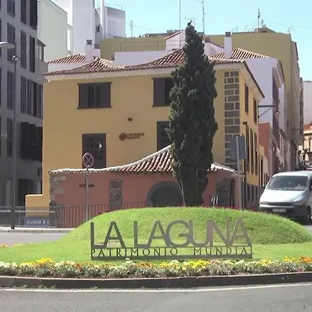 19 Piso Centrico, Nuevo Y Bien Equipado En La Trinidad Apartment *