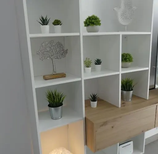 19 Piso Centrico, Nuevo Y Bien Equipado En La Trinidad