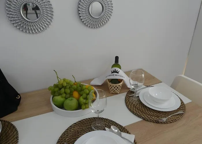 19 Piso Centrico, Nuevo Y Bien Equipado En La Trinidad * La Laguna (Tenerife)