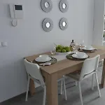 19 Piso Centrico, Nuevo Y Bien Equipado En La Trinidad Апартаменты *