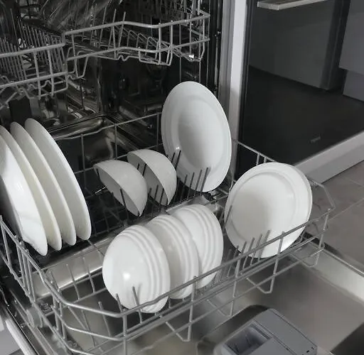 19 Piso Centrico, Nuevo Y Bien Equipado En La Trinidad Apartman